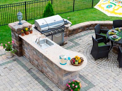 outdoor-kitchen image